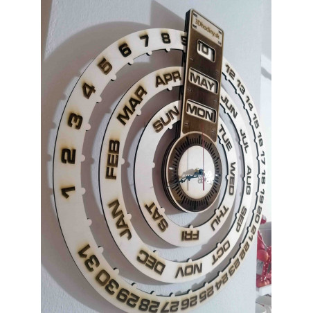 Drevený kalendár - gravírované hodiny na stenu - JOGBEL