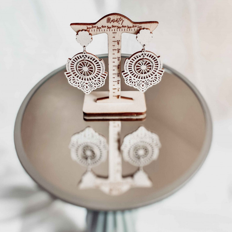 Drevené visiace náušnice AVENTIS - MONATY |...