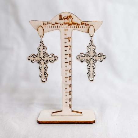 Drevené prírodné visiace náušnice CROSS - MONATY | SENTOP N005