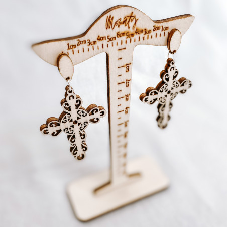 Drevené prírodné visiace náušnice CROSS - MONATY | SENTOP N005