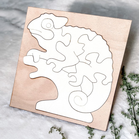 Dvojfarebná drevená montessori vkladačka pre deti 3D puzzle - CHAMELEÓN  TOPOĽ | SENTOP  H014-A