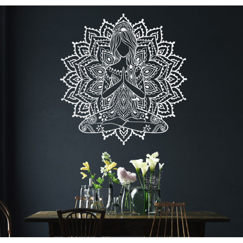 Drevená dekorácia na stenu mandala - NAMASTE