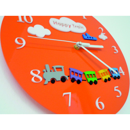 Moderné nástenné hodiny z plexiskla. Trendy hodiny na stenu ako darček. Hodiny X-momo. PMMA