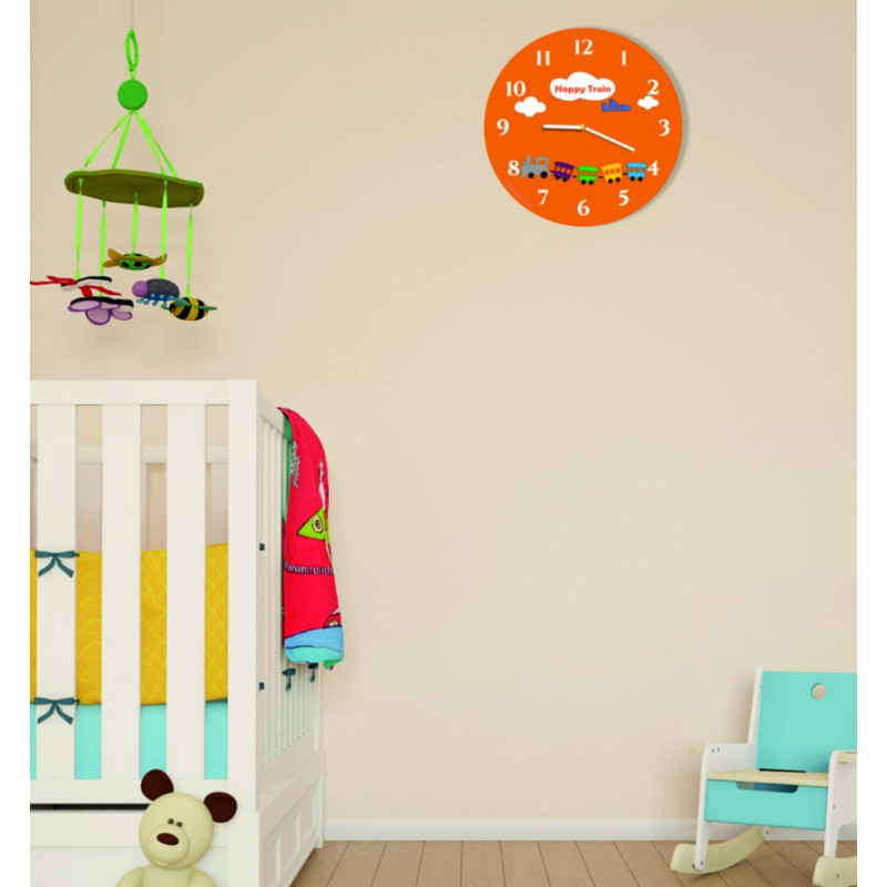 Moderné nástenné hodiny z plexiskla. Trendy hodiny na stenu ako darček. Hodiny X-momo. PMMA