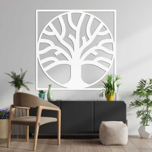 Dekoratívny strom života vyrezaný z dreva v modernom rámovaní. 2