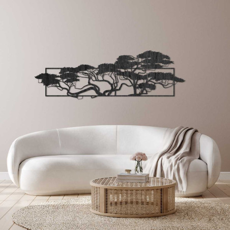 Elegantné drevené hodiny do kuchyne s moderným nádychom. Elegantné drevené hodiny do kuchyne s moderným nádychom.