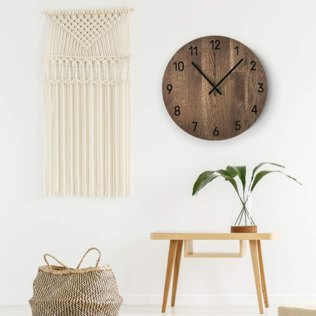 Ručne vyročené nástenné hodiny zo kvalitného dubu Ručne vyročené nástenné hodiny zo kvalitného dubu