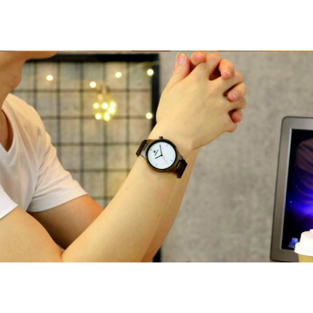 Náramkové hodinky REDEAR vyrobené z dreva. Dámske a pánske hodinky. Náramkové hodinky REDEAR vyrobené z dreva. Dámske a pánske hodinky.