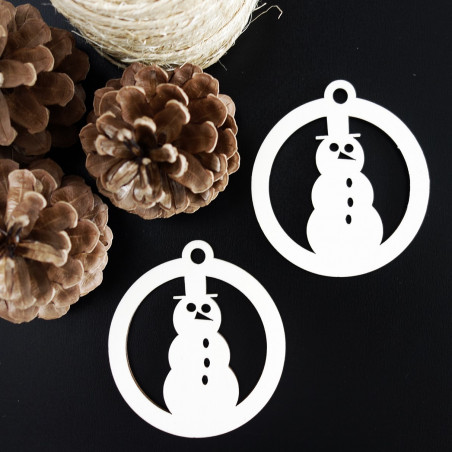 Snehuliak-drevená vianočná ozdoba, rozmer:79x90 mm Snehuliak-drevená vianočná ozdoba, rozmer:79x90 mm