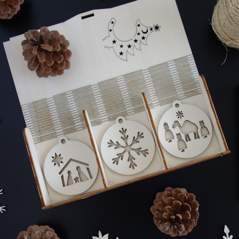 Sada  vianočných ozdôb, ktorá poteší, 1 sada-18 kusov