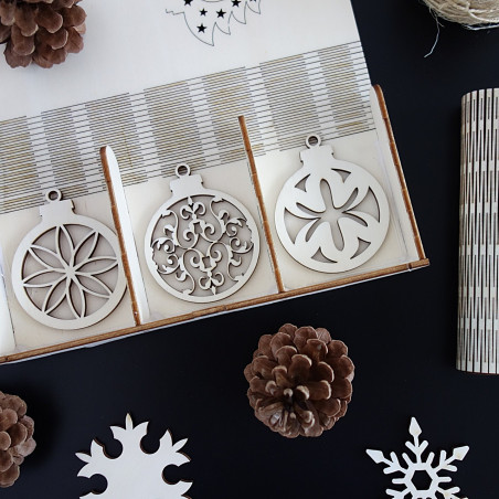 Sada drevených dekorácií na Vianoce, 1 sada-18 kusov