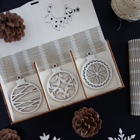 Kolekcia vianočných ozdôb, 1 sada-18 kusov