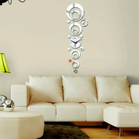 Nástenné hodiny do obývačky SWITCH