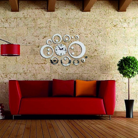 Nástenné hodiny do obývačky SWITCH