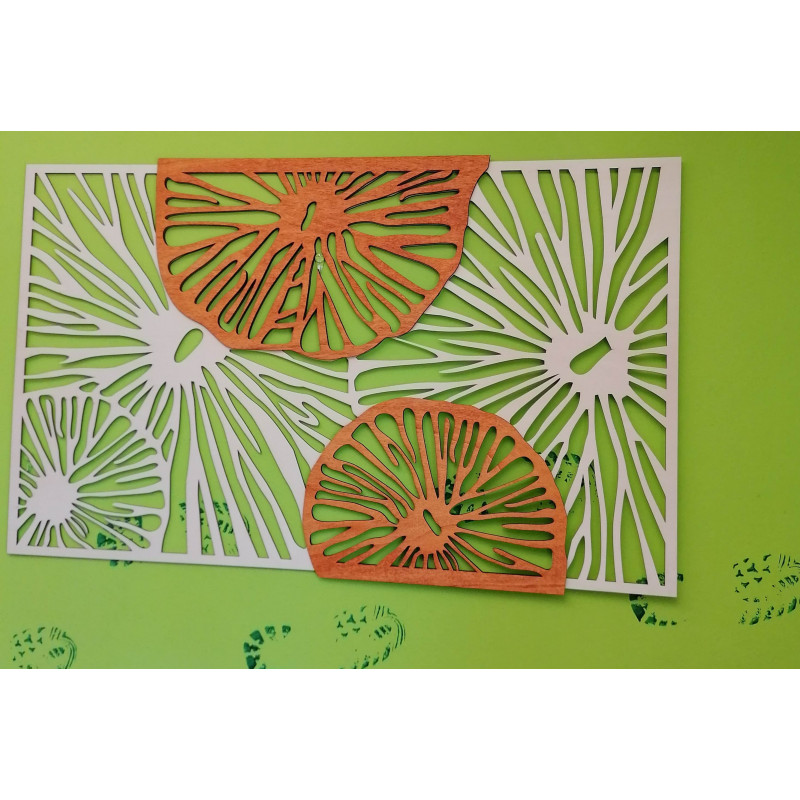 Elegantná drevená dekorácia na stenu s...